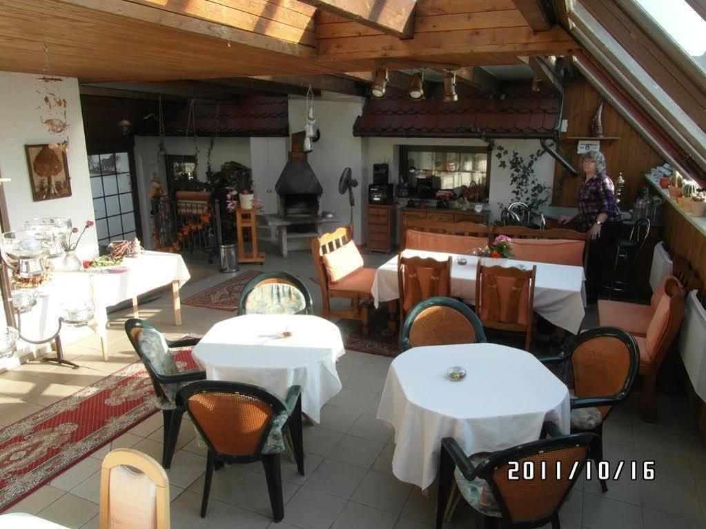 Pension Deichgraf Middelhagen Exterior foto